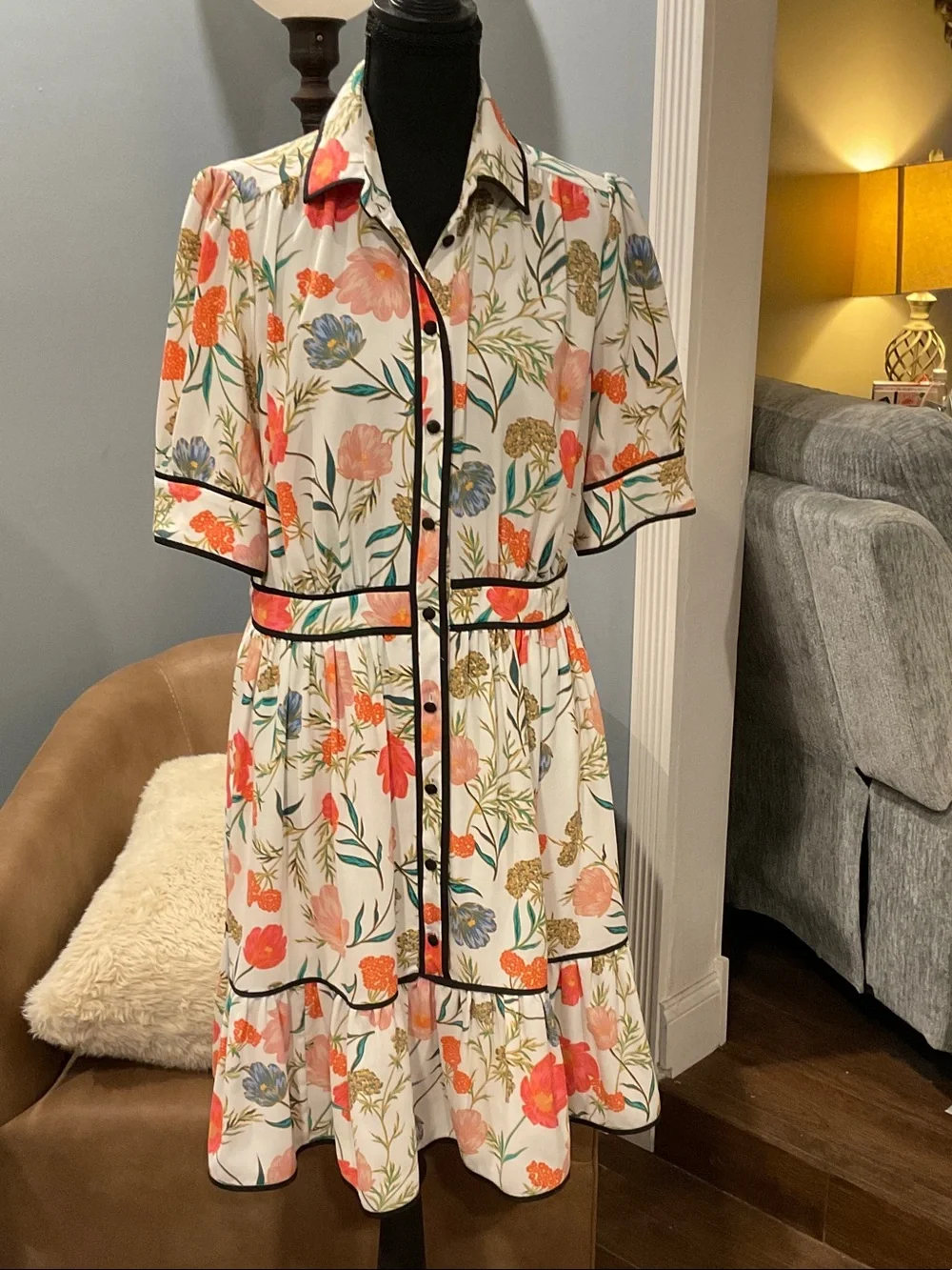 Kate Spade Picnic Perfect Blossom Womens Size 10 Tiered Ruffle Sleeve Shirtdress